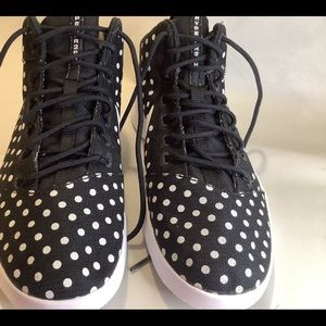 Mens polkadot sneakers size 10.5